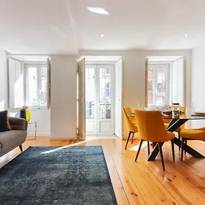 Charming And Stylish Downtown In Xix Century Building Apartment